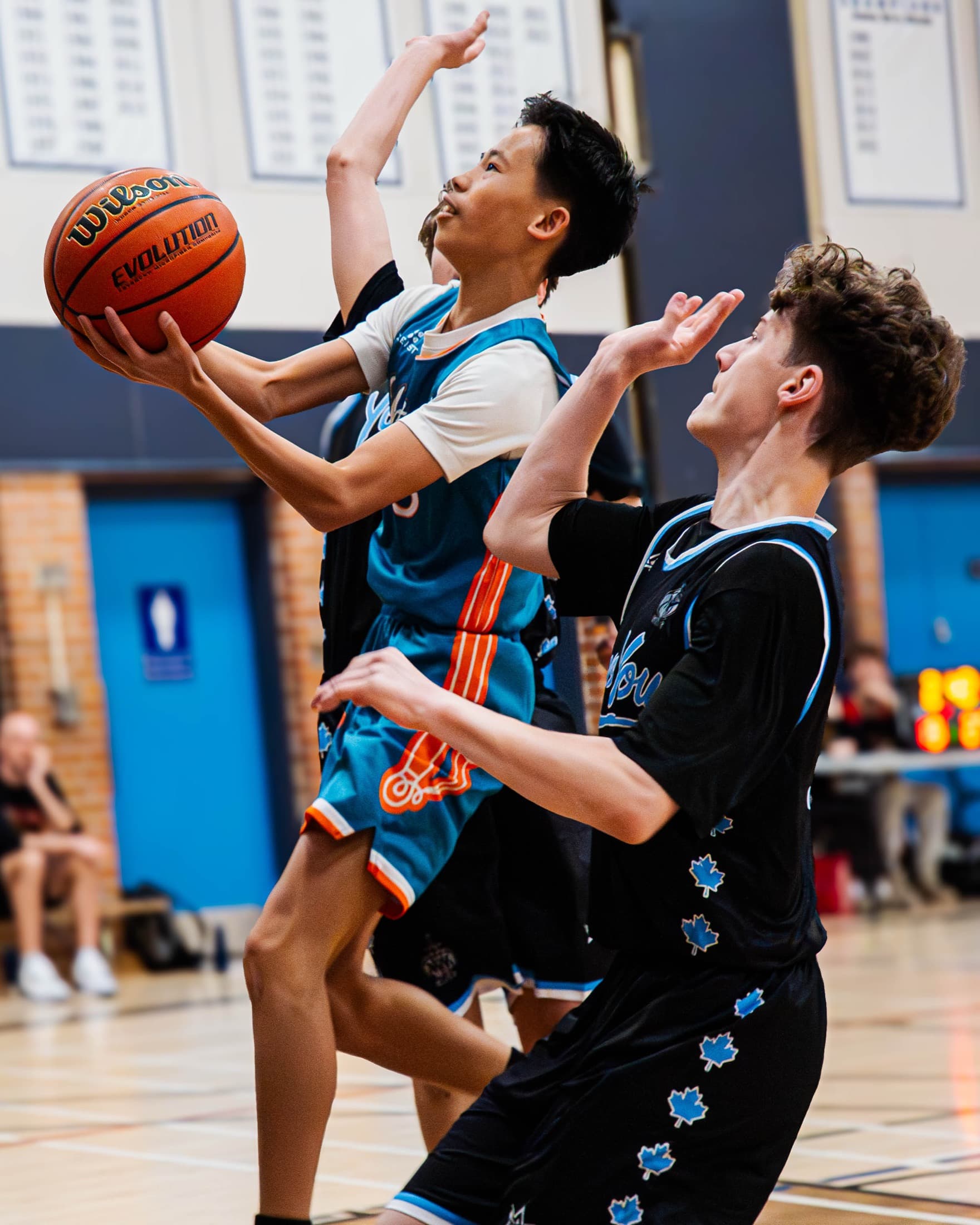 Defensive pressure in a Synergy Leagues game